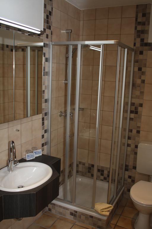 Hotel Zum Kuehlen Grunde Μίντεν Εξωτερικό φωτογραφία